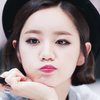 온라인인 4번 여자